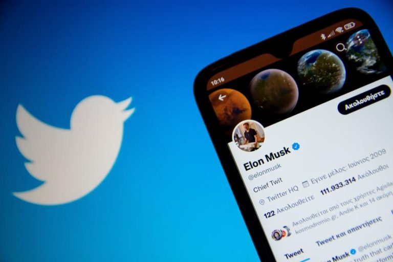 Twitter Begins Removing Check Marks From Accounts